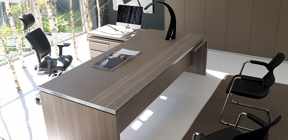 Modern Italian executive unique office furniture Athos by IVM Italy