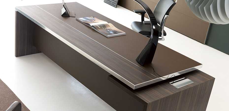 IVM - Italian high quality executive office desk Athos, attorney desk