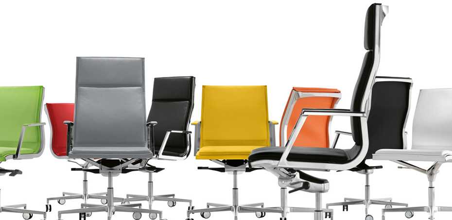 Nulite Italian design executive chair by Luxy