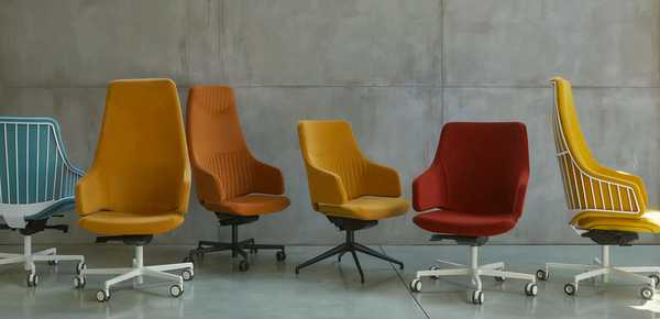 italia luxy design chair